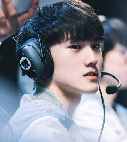 而是顺势加 而是顺势加