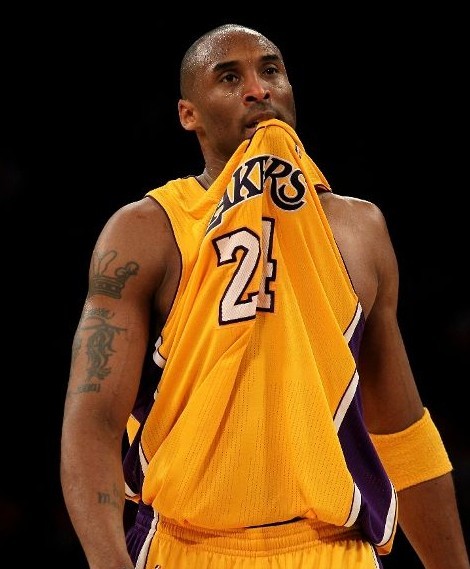 两场关键对 两场关键对